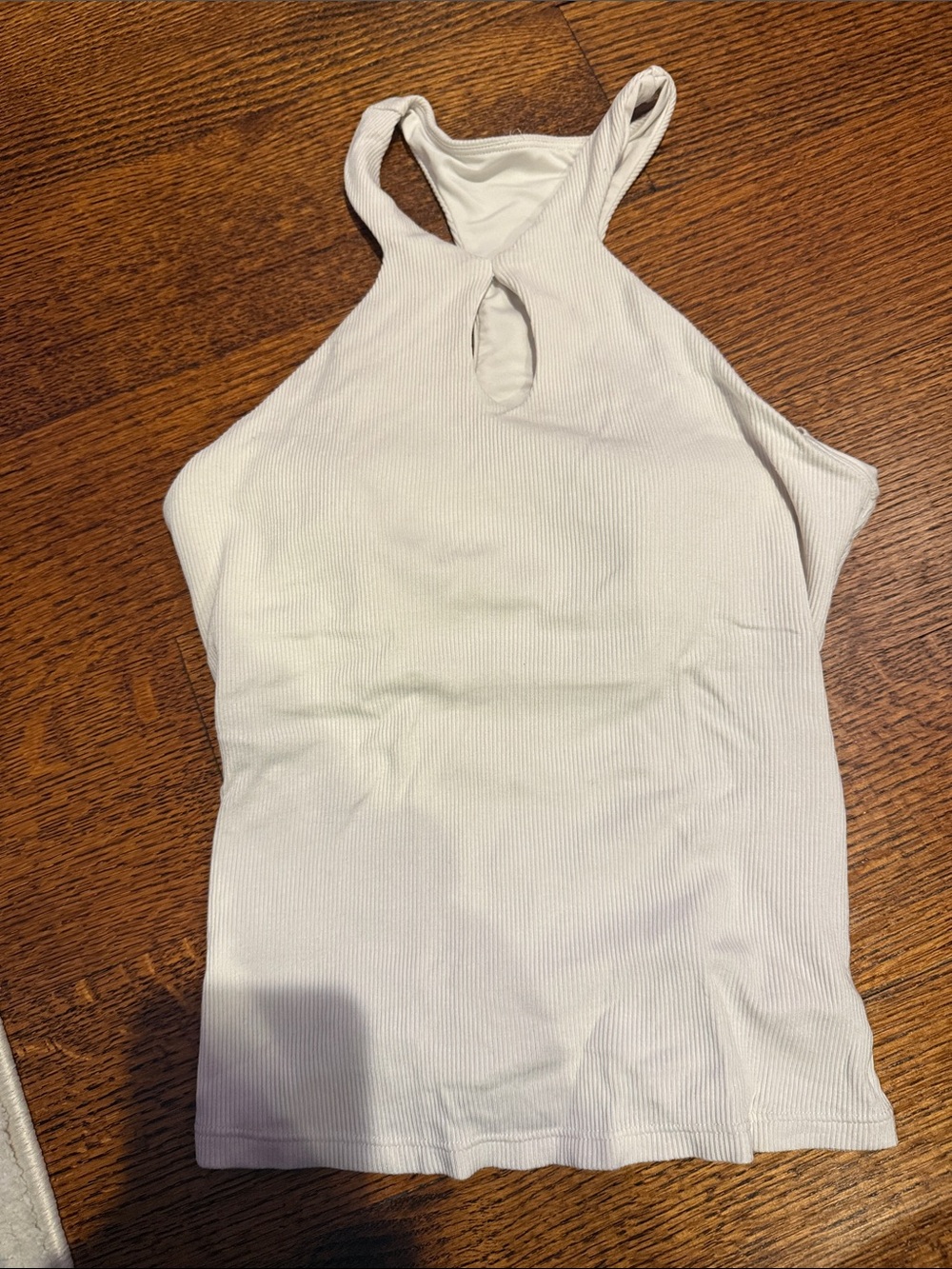 Alo cutout tank
